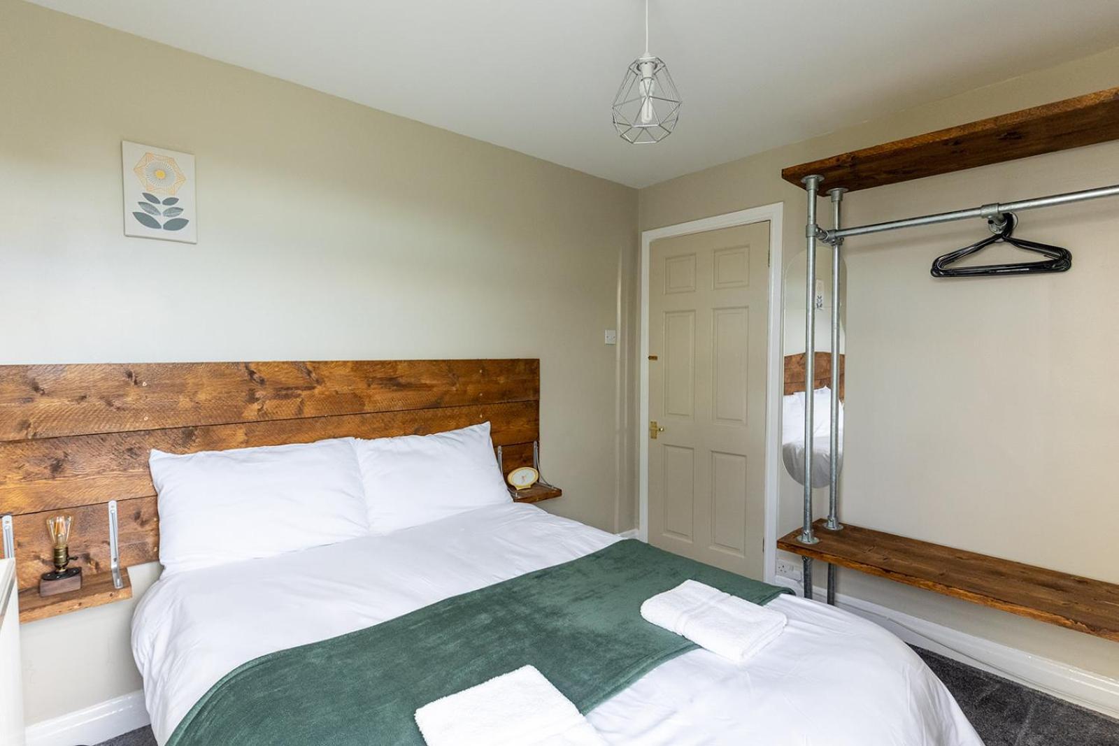 Beachfront Apartment - Ground Floor Apartment With Sea Views, Next To The Beach, Bridlington, North Yorkshire Bessingby Extérieur photo