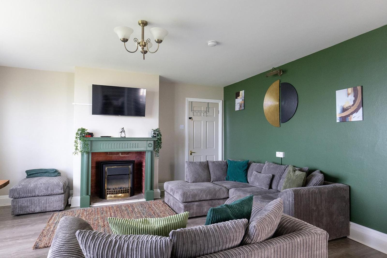 Beachfront Apartment - Ground Floor Apartment With Sea Views, Next To The Beach, Bridlington, North Yorkshire Bessingby Extérieur photo